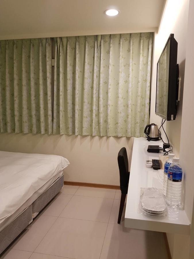 Galaxy Mini Inn Taipéi Exterior foto